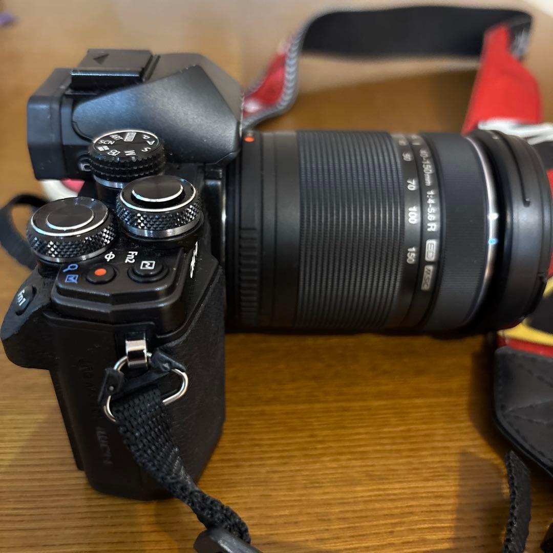 【箱・説明書付】OLYMPUS OM-D E-M10MarkⅡダブルズームキット