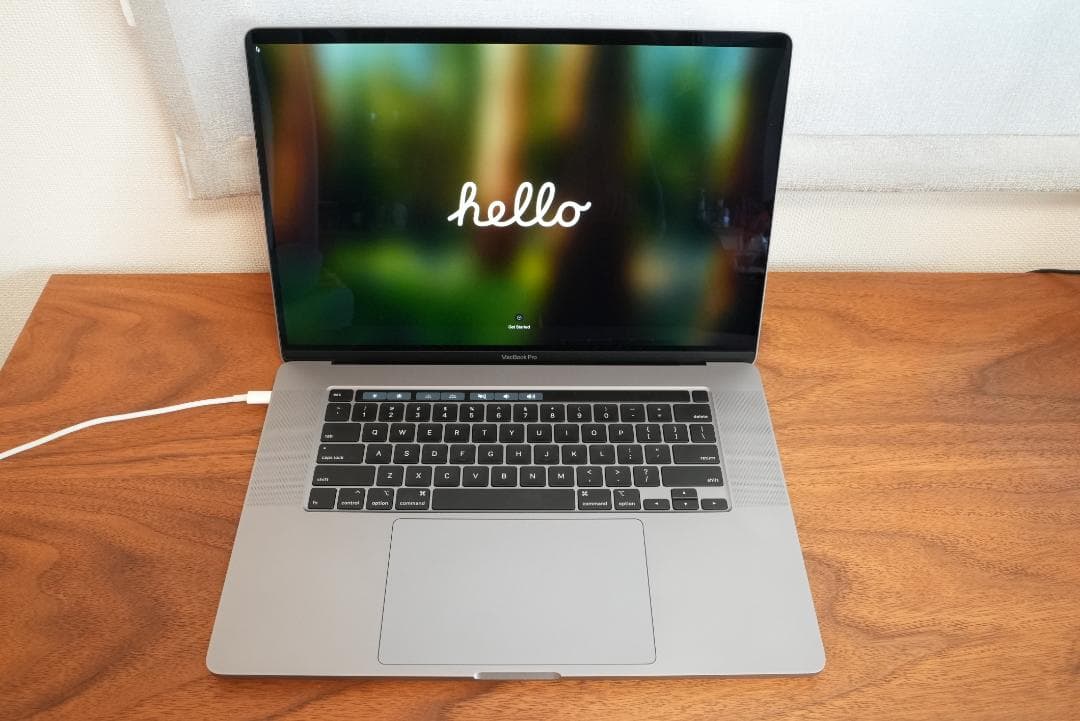 MacBook Pro 16インチ/2019/i7/32GB/1TB