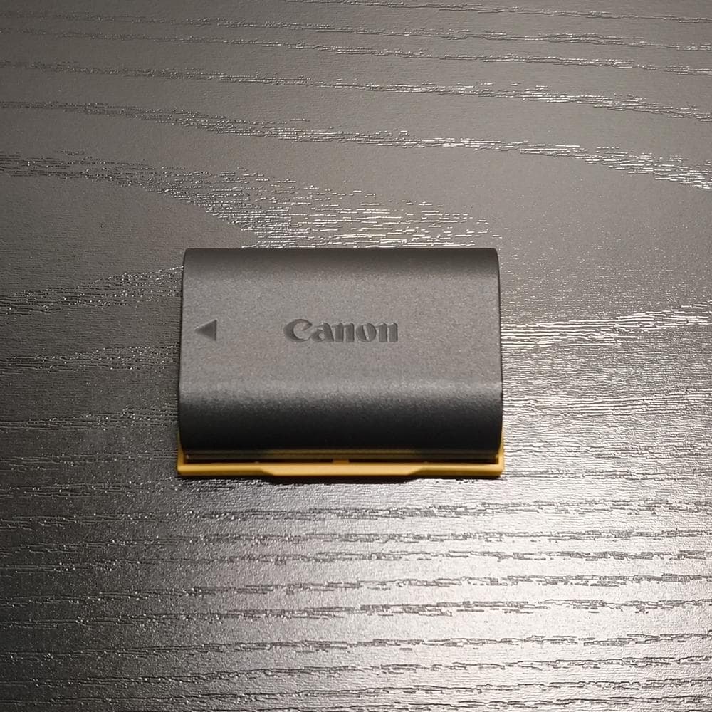 デジタルカメラ Canon EOS R