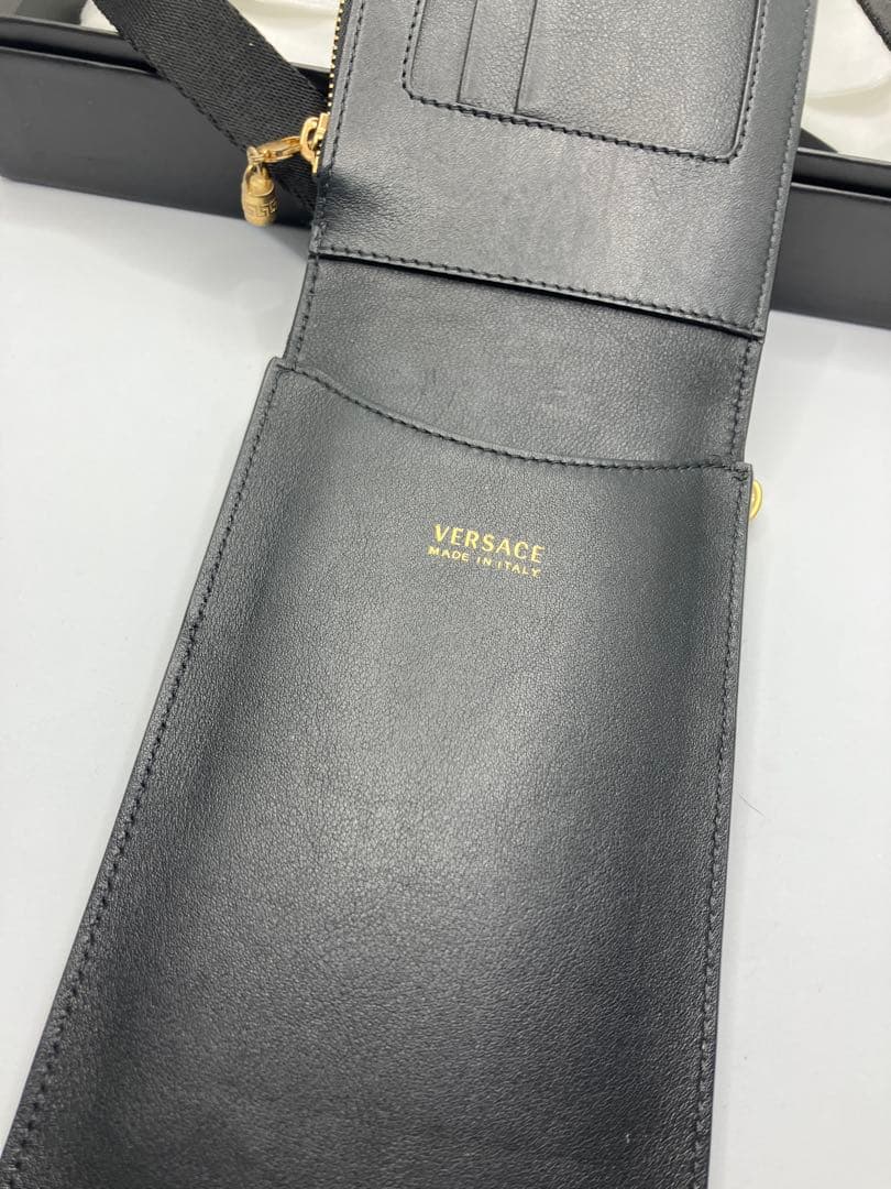 Versace ヴェルサーチ メデューサ スマホショルダーバッグカードケース