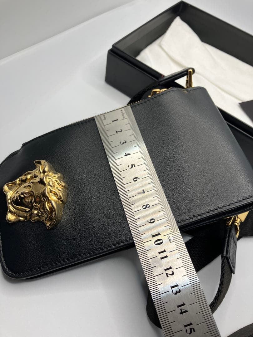 Versace ヴェルサーチ メデューサ スマホショルダーバッグカードケース