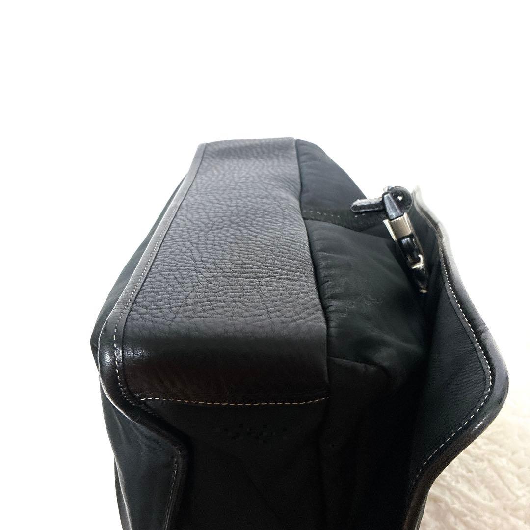 COACH コーチ　ブラック　メッセンジャーバッグ　ショルダーバッグ