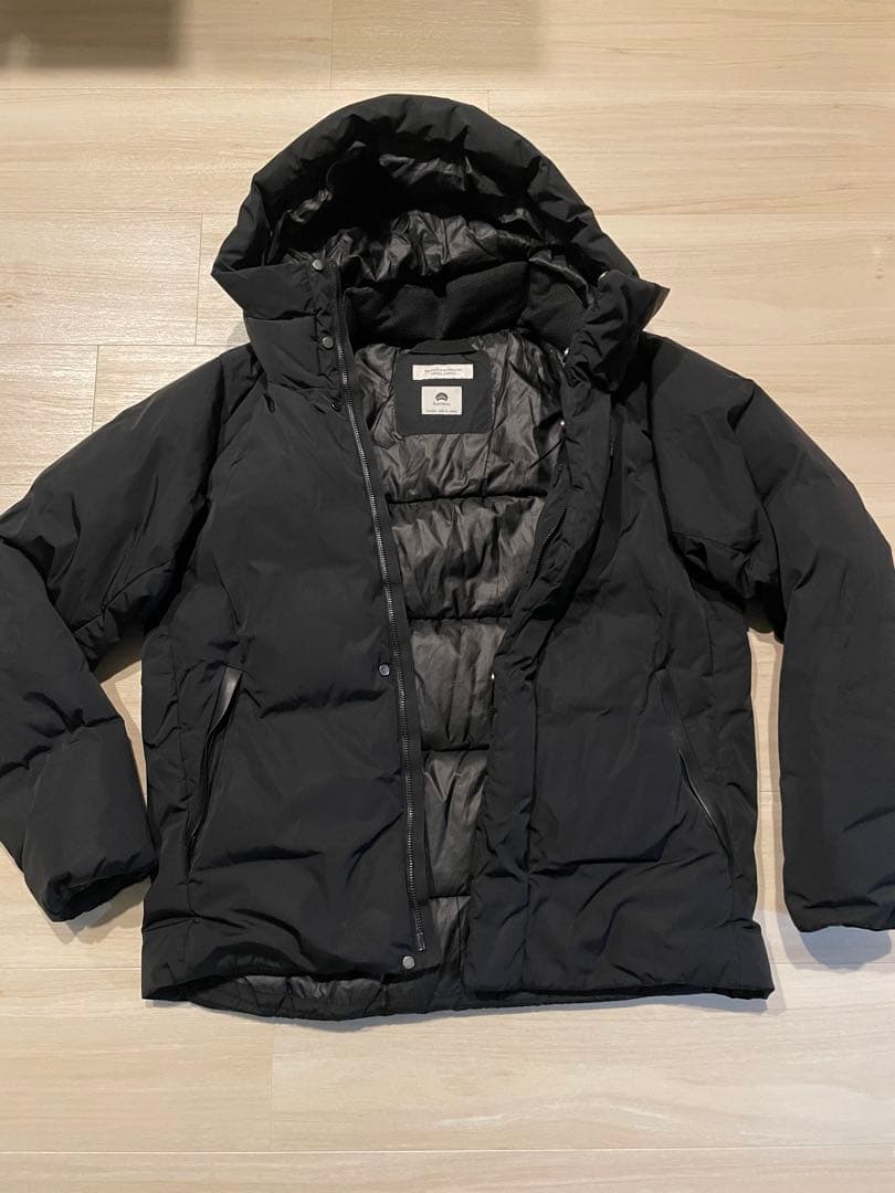 BEAUTY & YOUTH 小松 ダウンジャケット ブラック