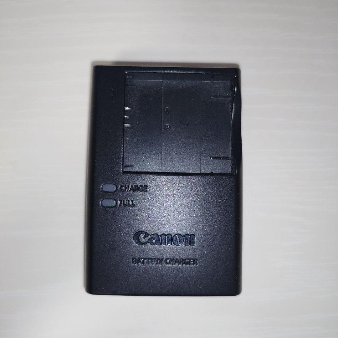 Canon IXY100F（シルバー）コンパクトデジタルカメラ バッテリー付き