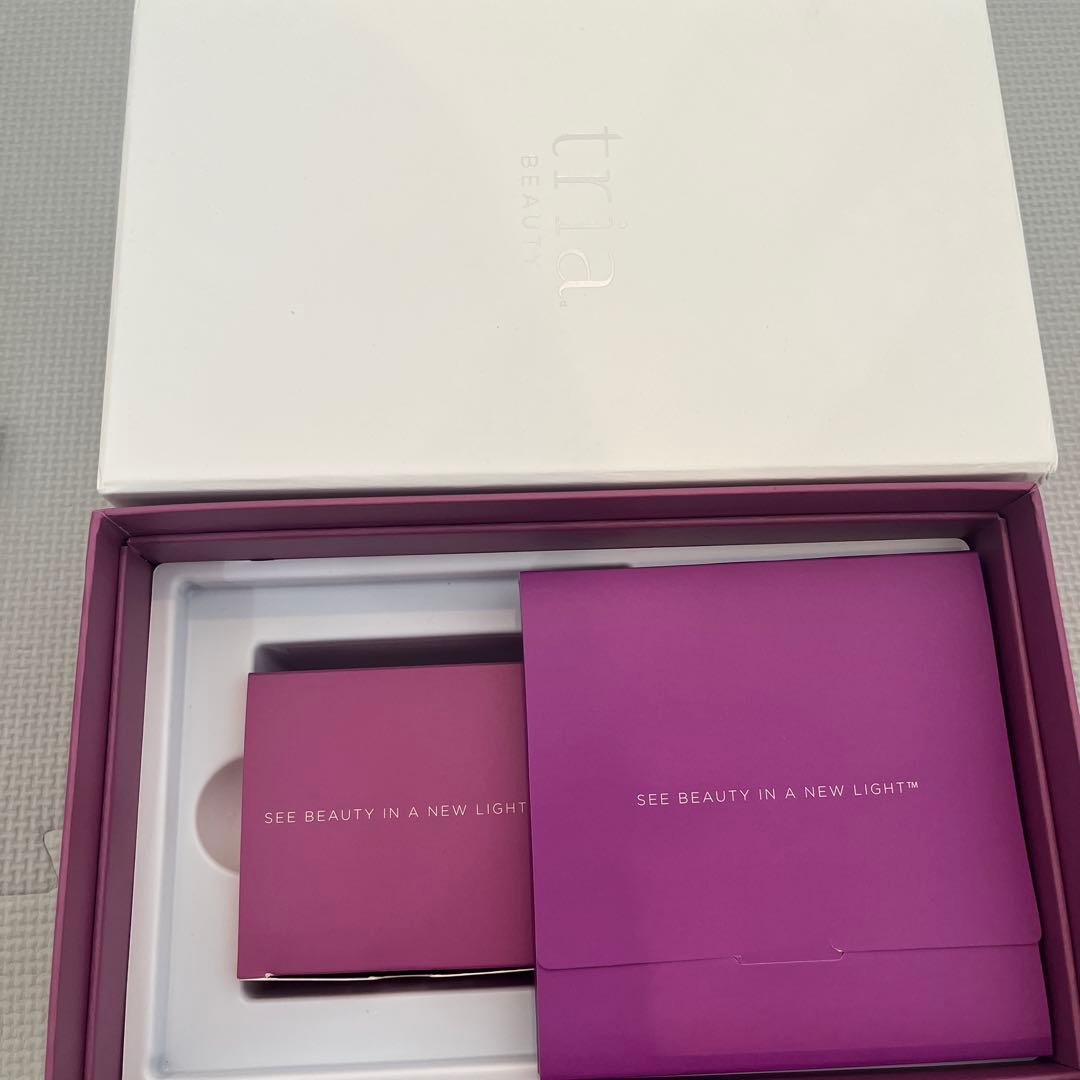 tria 美顔器 パープル 充電スタンド付き