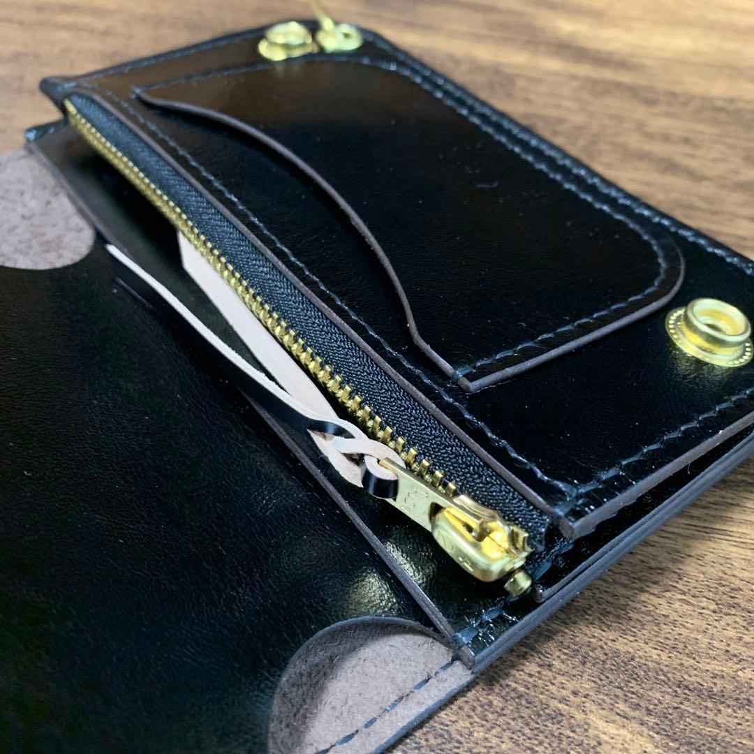 トラッカーウォレット　ミドル　クロスコンチョ