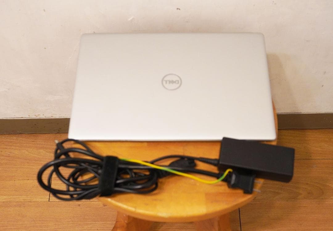 Dell 軽量ノートPC ACアダプター付き