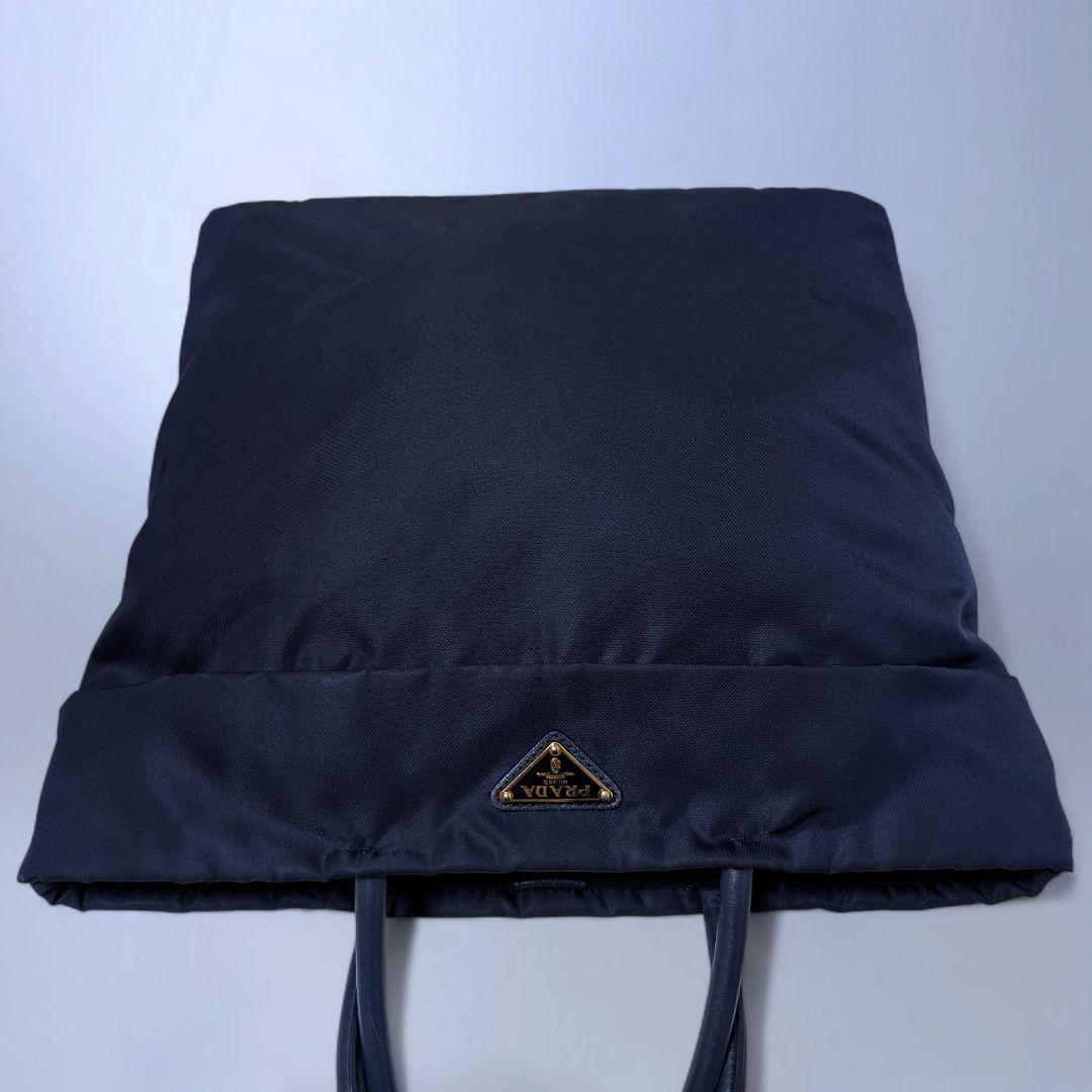 極美品 PRADA ショルダーバッグ 斜め掛け ハンドバッグ ナイロン ネイビー