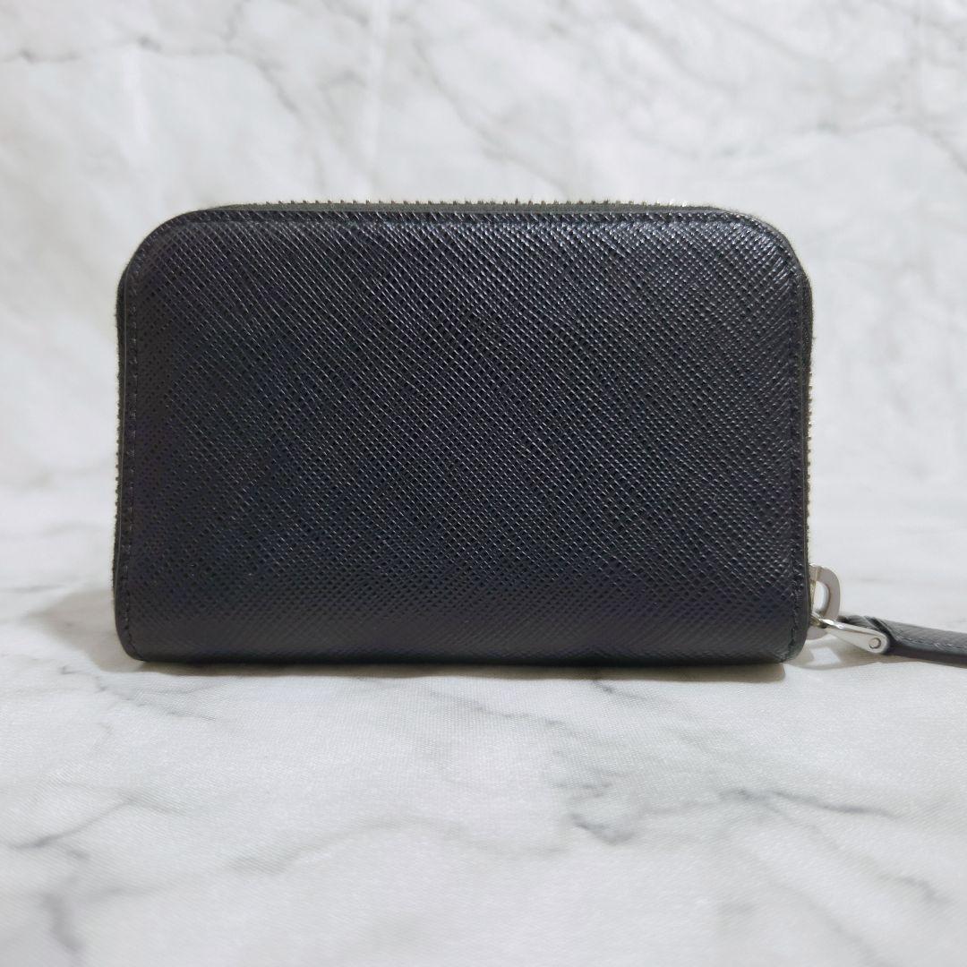 現行❀極美品 RFID搭載 プラダ サフィアーノトライアングル ケース 黒