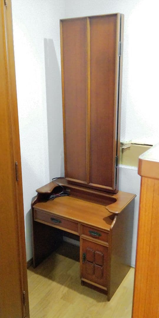 大塚家具　鏡台