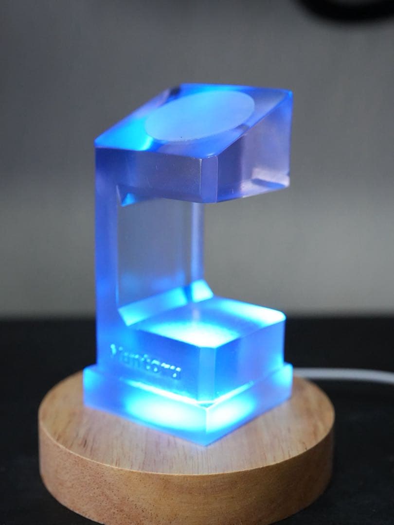 最高ランク【A】腕時計スタンド クリアムントル