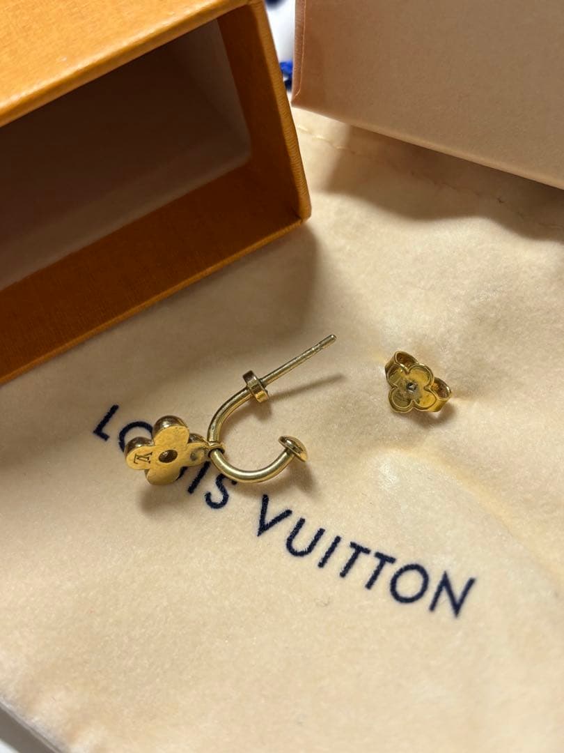 LOUIS VUITTON ピアス・ブルーミング 片方のみ