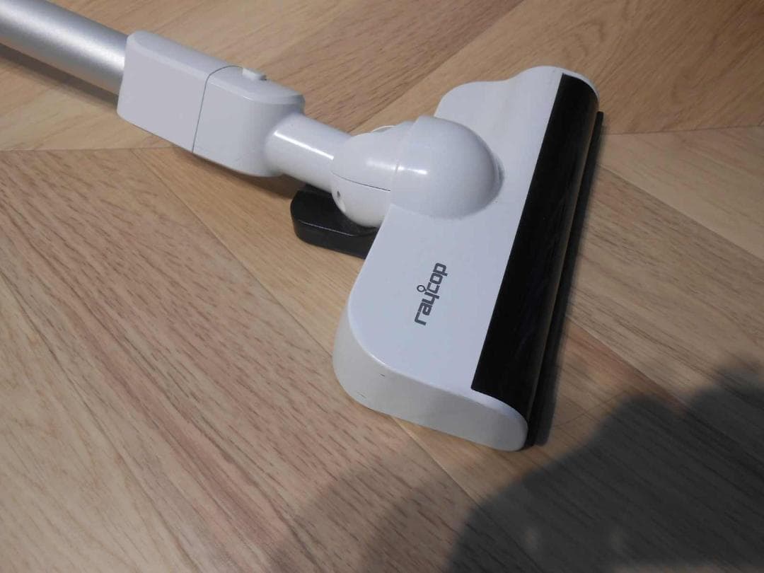 直接引取可 電池２個付き　レイコップ　充電式クリーナー 近隣配送可能