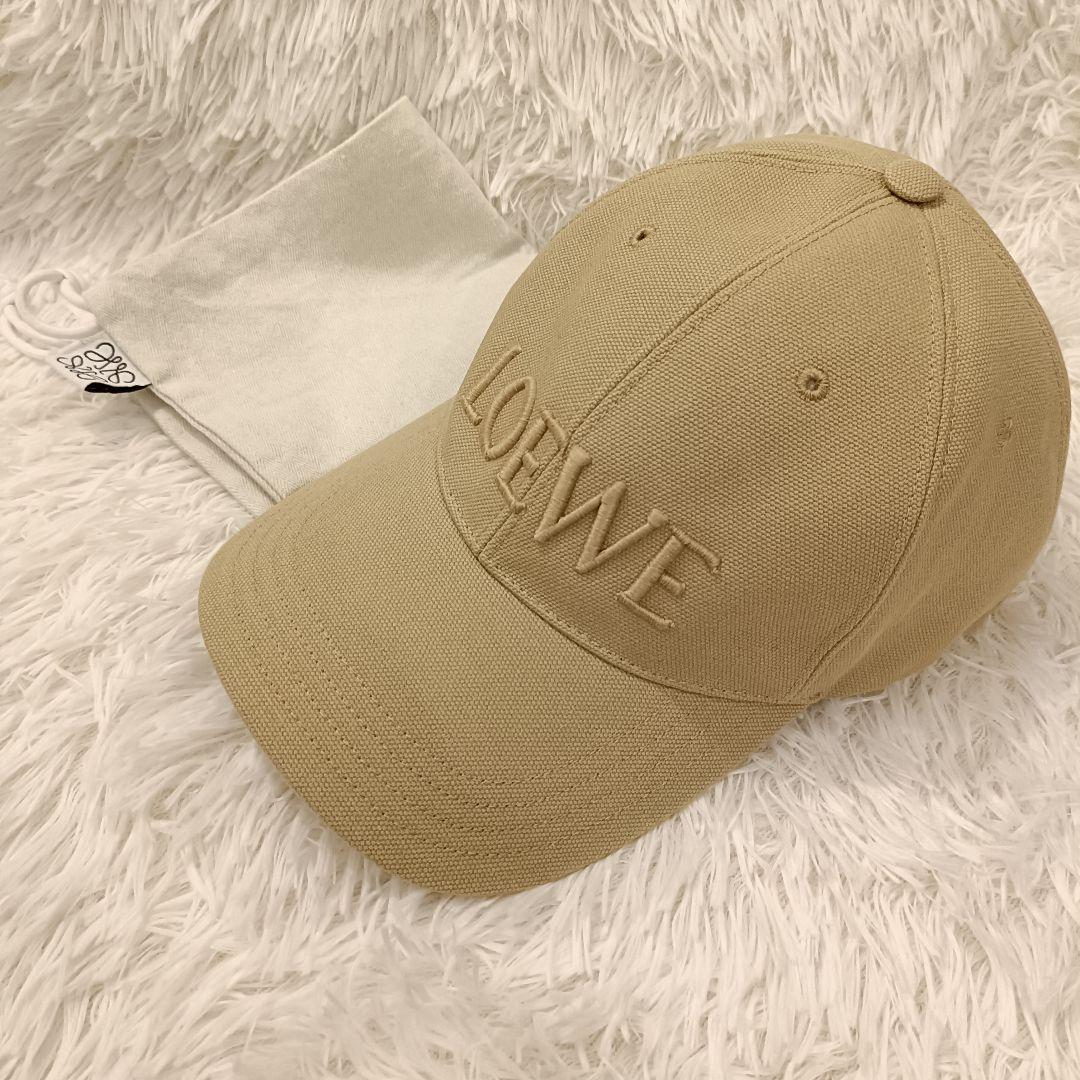 s*s様 極美品✨️保存袋　LOEWE ベージュ キャップ ロエベ