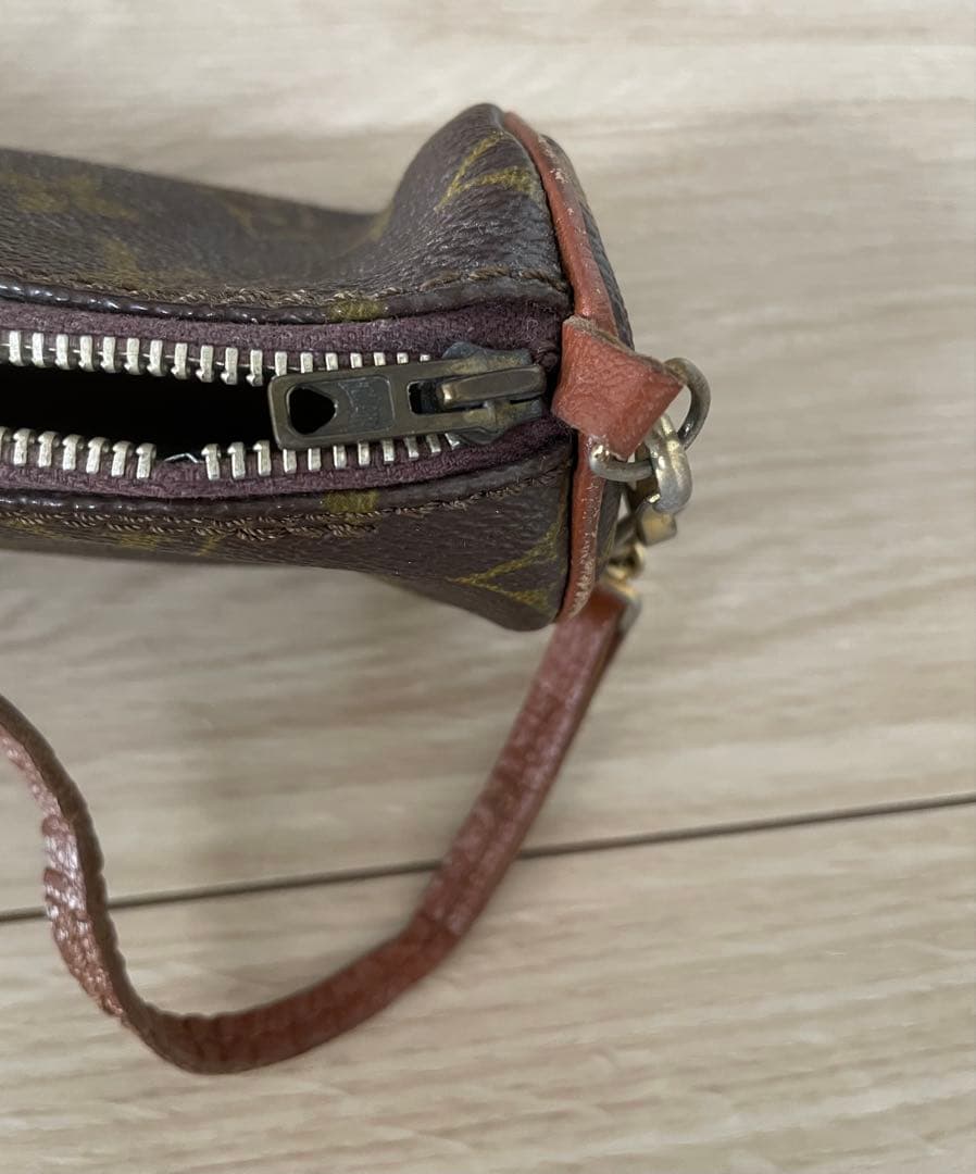 ルイヴィトン Louis Vuitton モノグラムポーチ