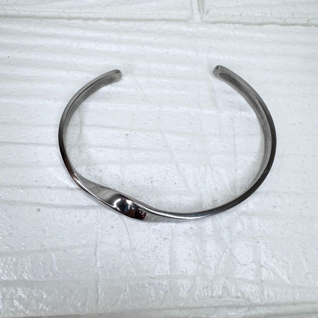 【人気】Paul Smithポールスミス シルバー バングル ツイスト