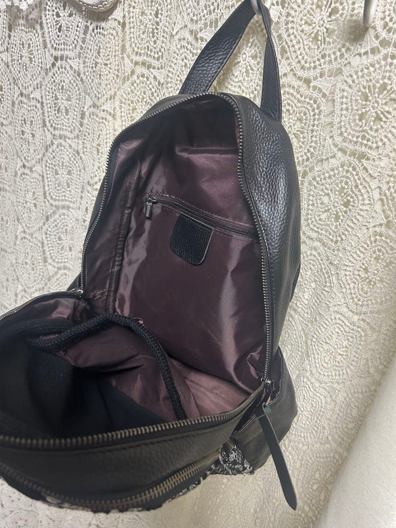 50820Ｄミナペルホネンハーフハンドメイド本革リュック swingガーデン