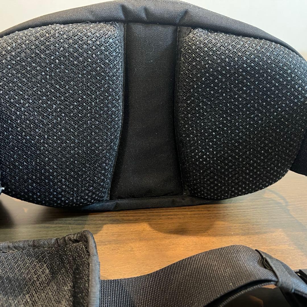 Hugoo ブラック ヒップシート