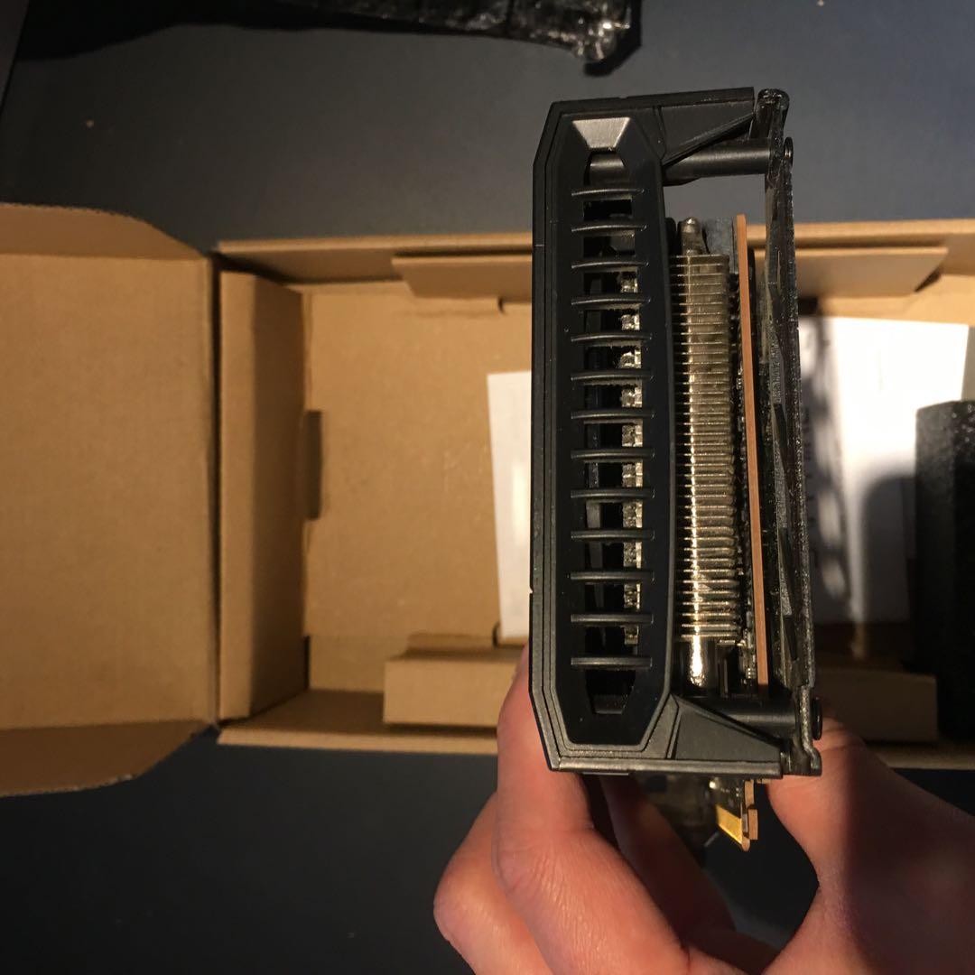 ［現状品］Sapphire Radeon RX 6600 8GB