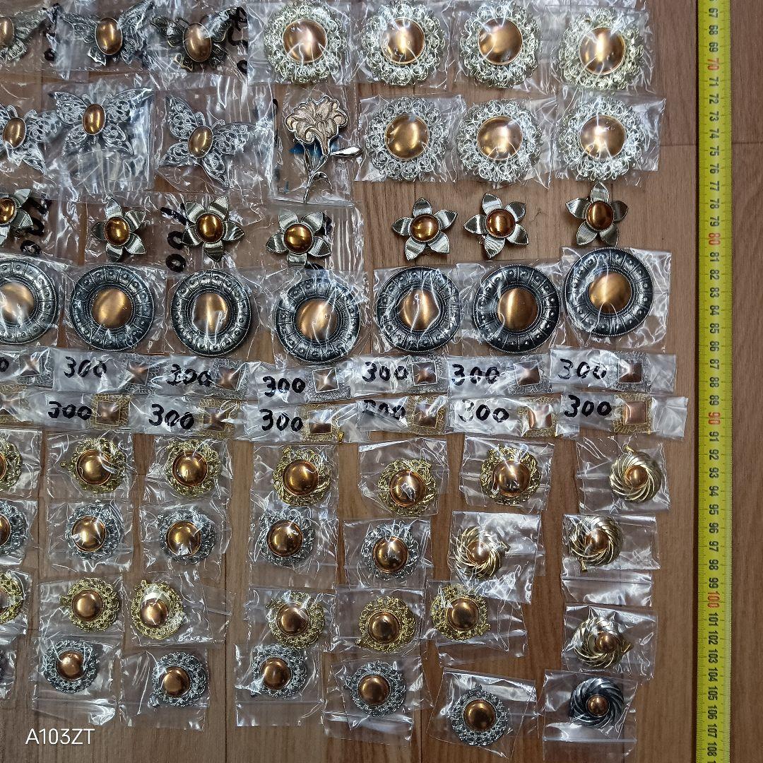 未使用 七宝焼 材料 ブローチ ペダントトップ 420個 まとめて