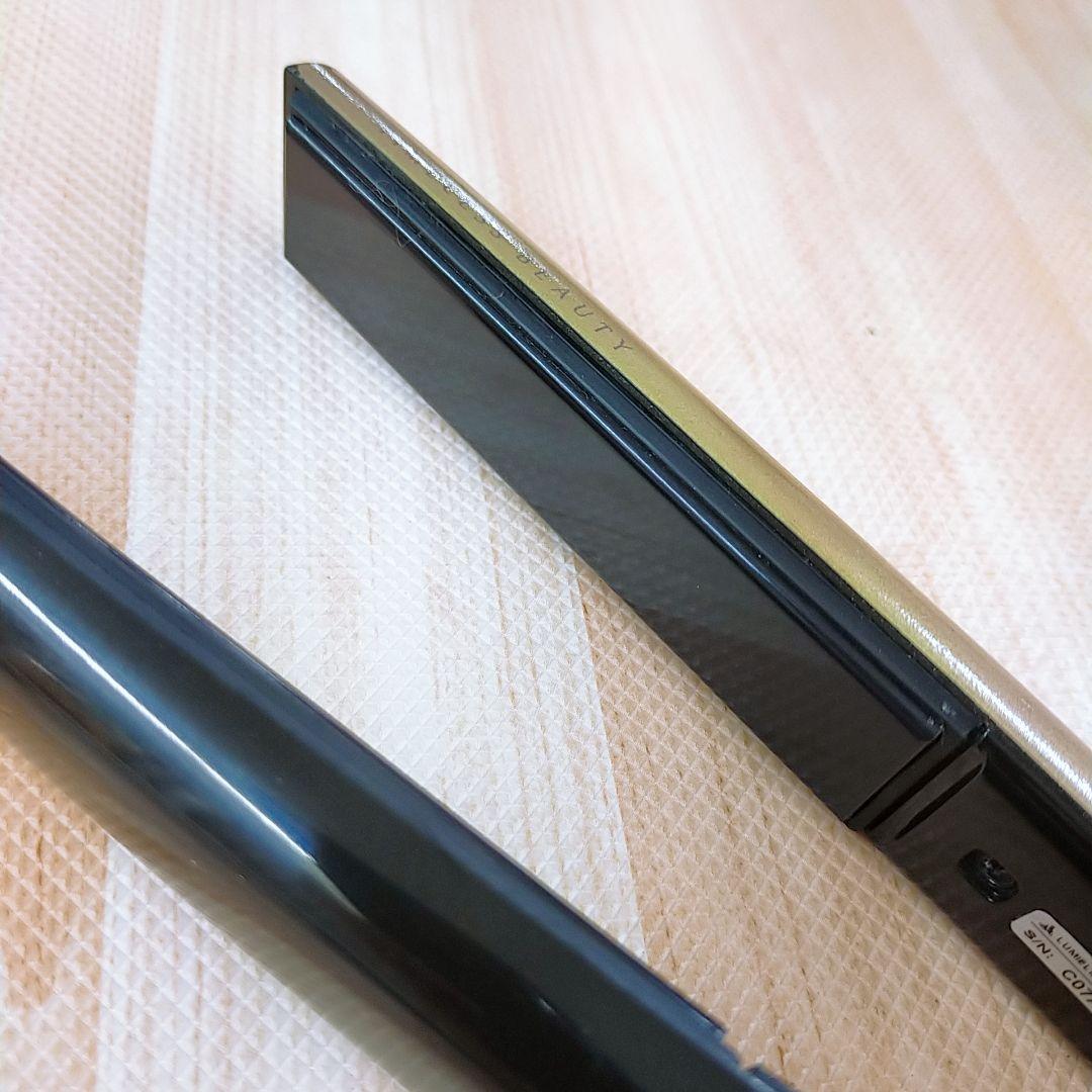 動作保証○リュミエリーナ ヘアビューロン 4D plus 4D ストレート