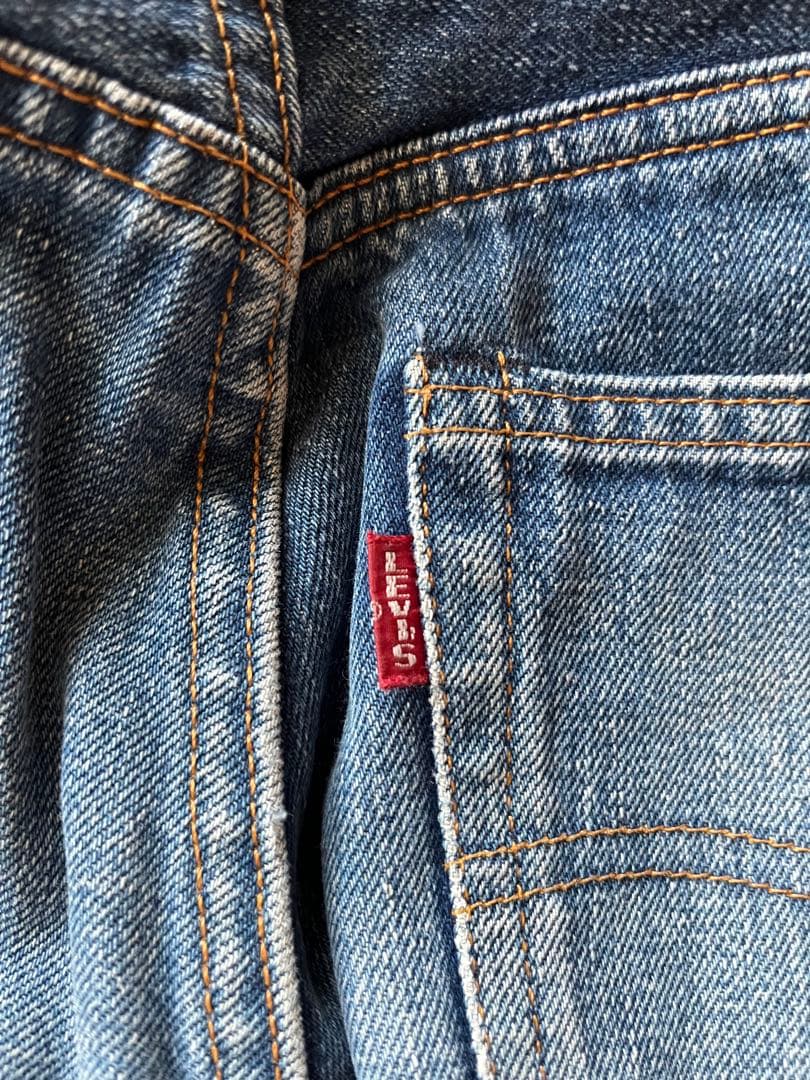 リーバイス　501 ビッグE 赤耳　USA製　ボタン裏刻印555 110周年