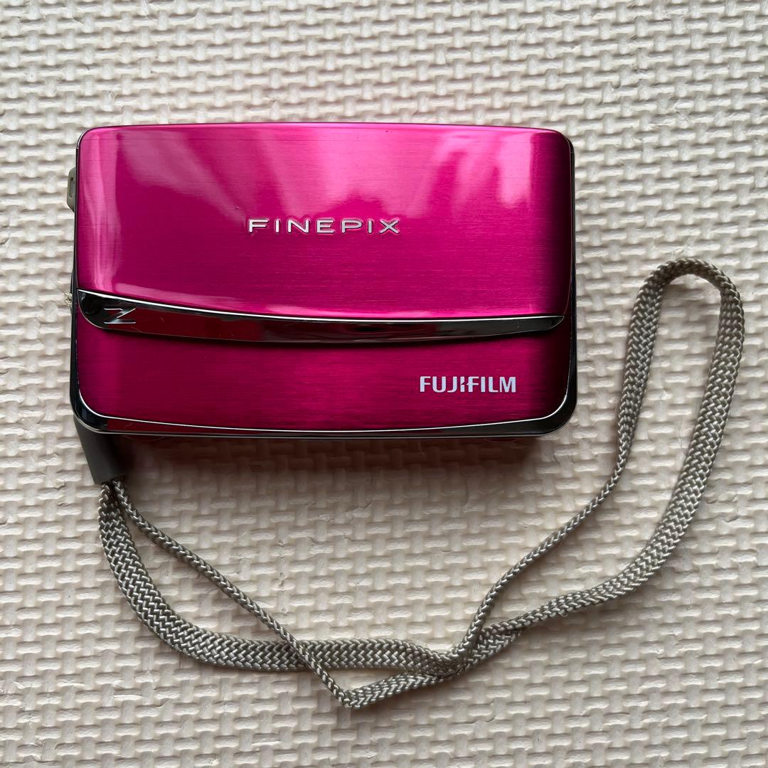 FINEPIX デジタルカメラ　ピンク　ケース付き