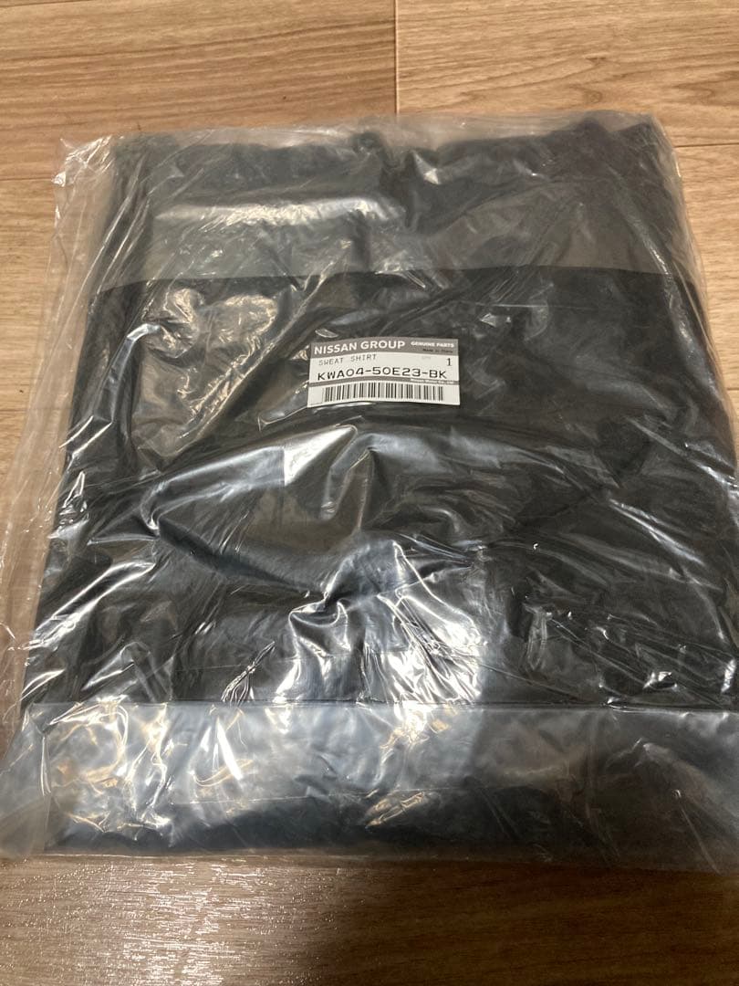 NISMO スウェットパーカー　Lサイズ 未開封品