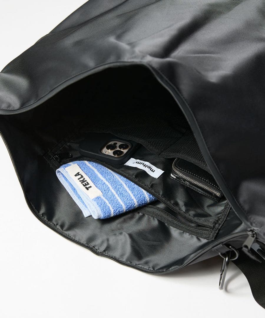 完売 meltum NYLON MESSENGER BAG新品未使用 BLACK