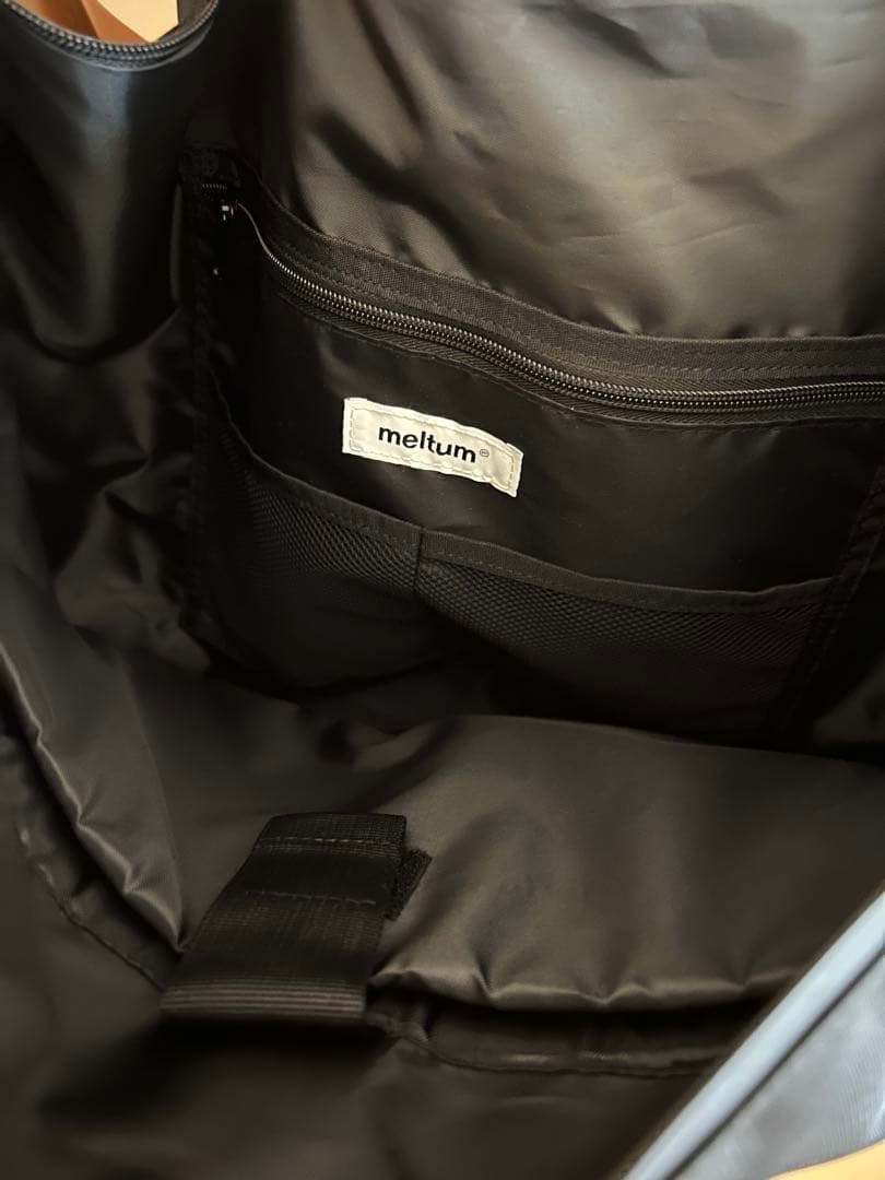 完売 meltum NYLON MESSENGER BAG新品未使用 BLACK