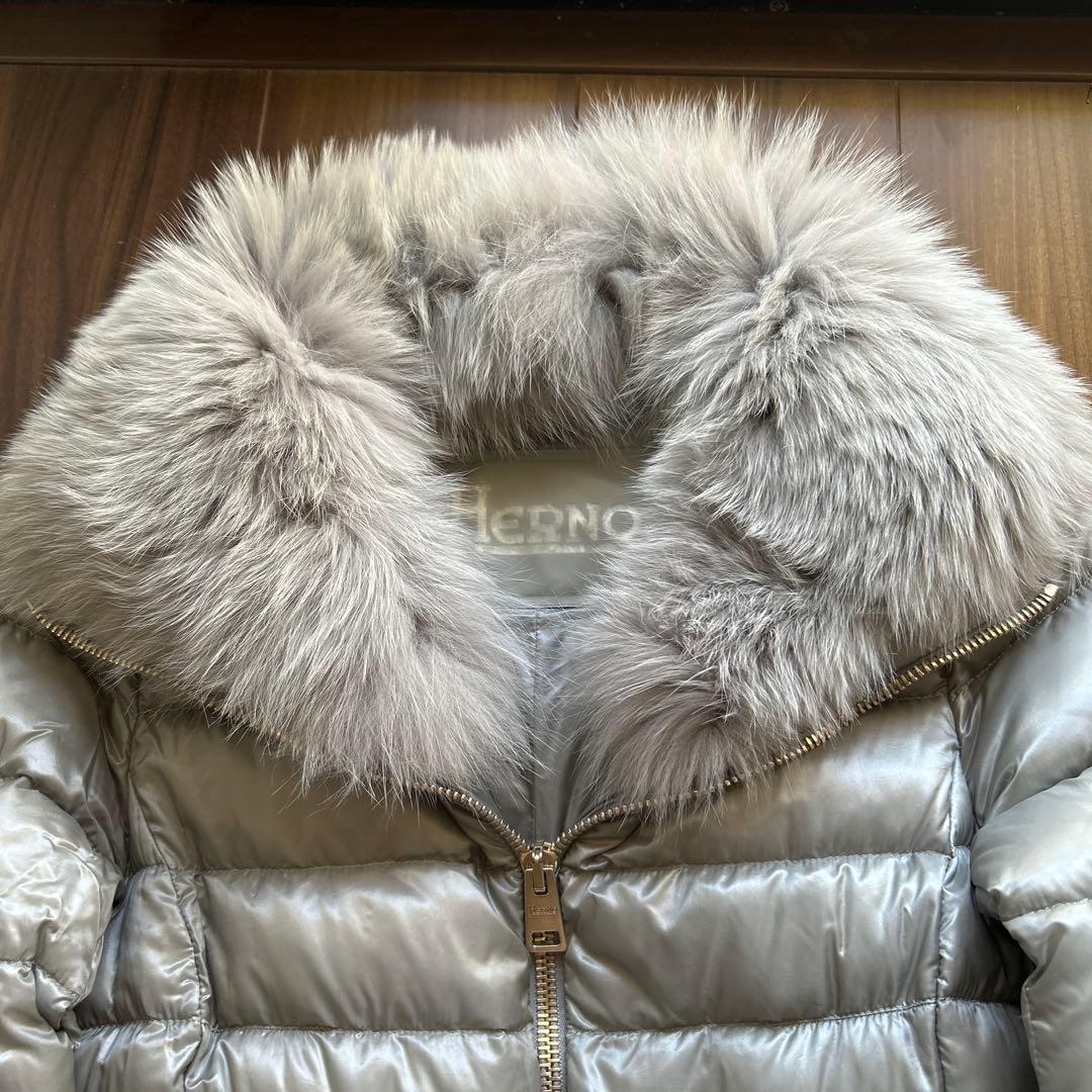 みHERNO ヘルノ エリサ ダウン コート グレー 40 ファー