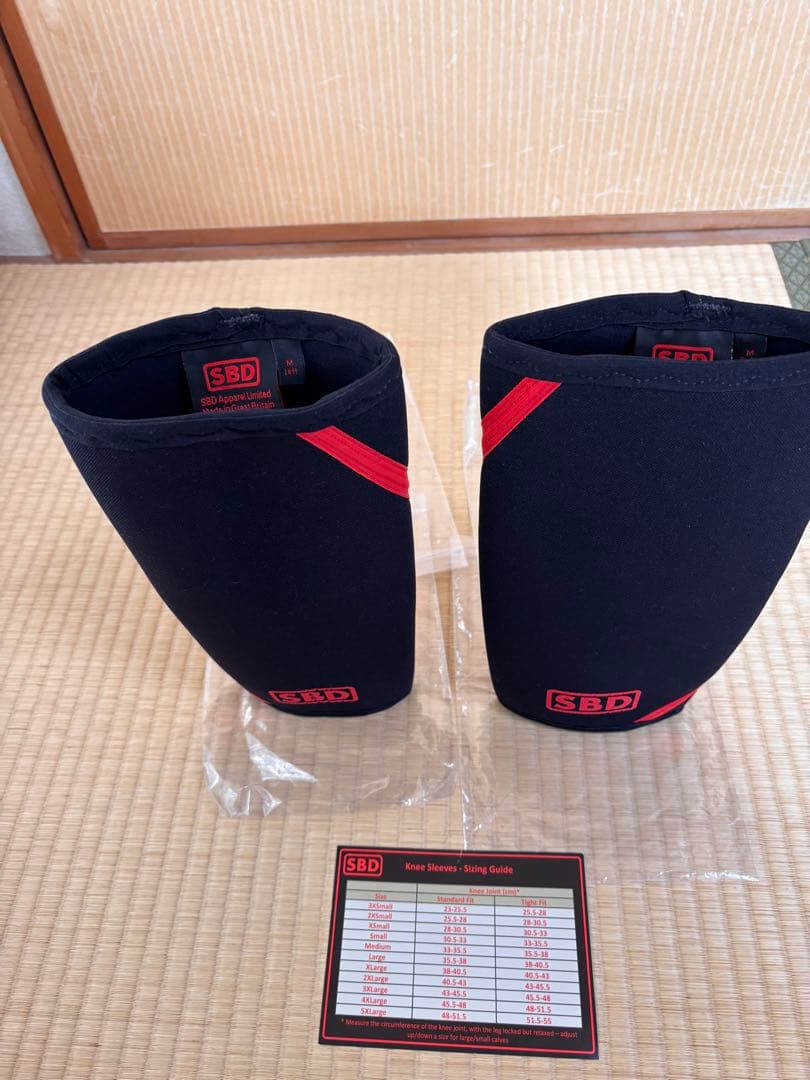 SBD 膝サポーター Mサイズ ブラック/レッド