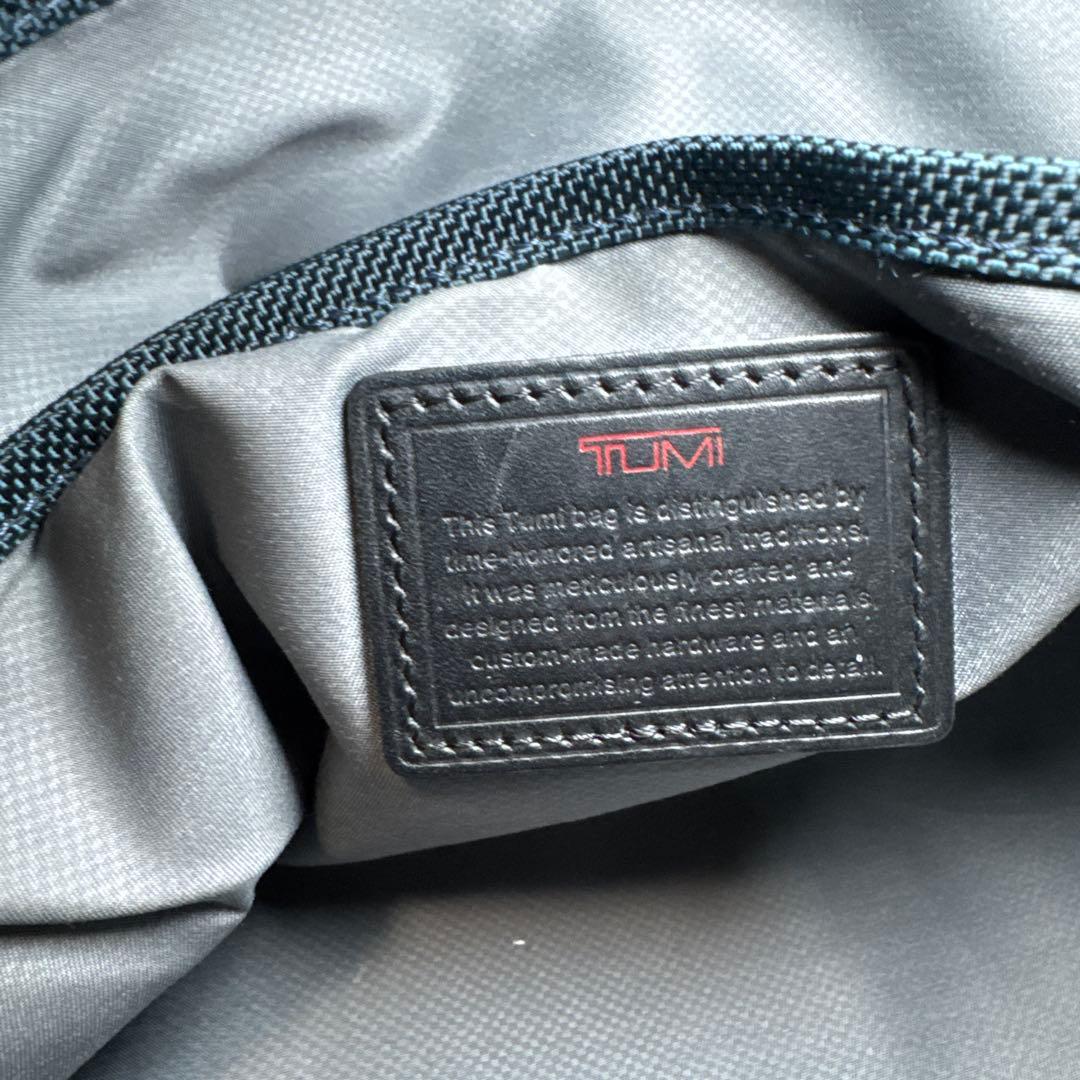96 トゥミ　TUMI トートバッグ　ブラック　マチ拡張　26168D2E