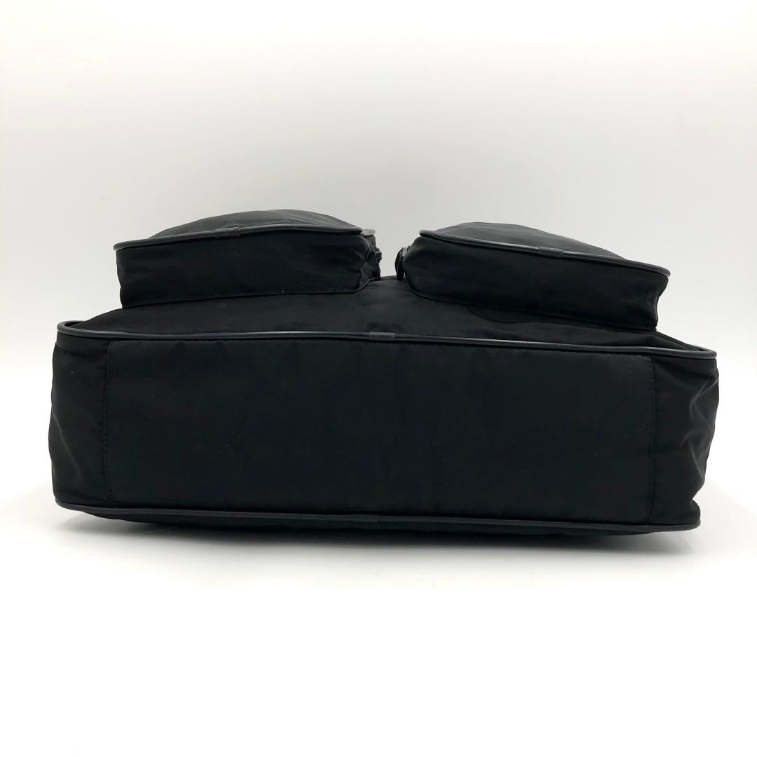 【現行類似・極上美品✨】プラダ メッセンジャーバッグ ナイロン VA0350 黒