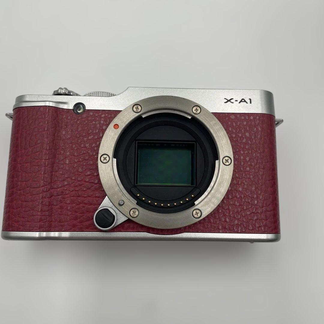 FUJIFILM X-A1 標準ズームレンズセット レッド