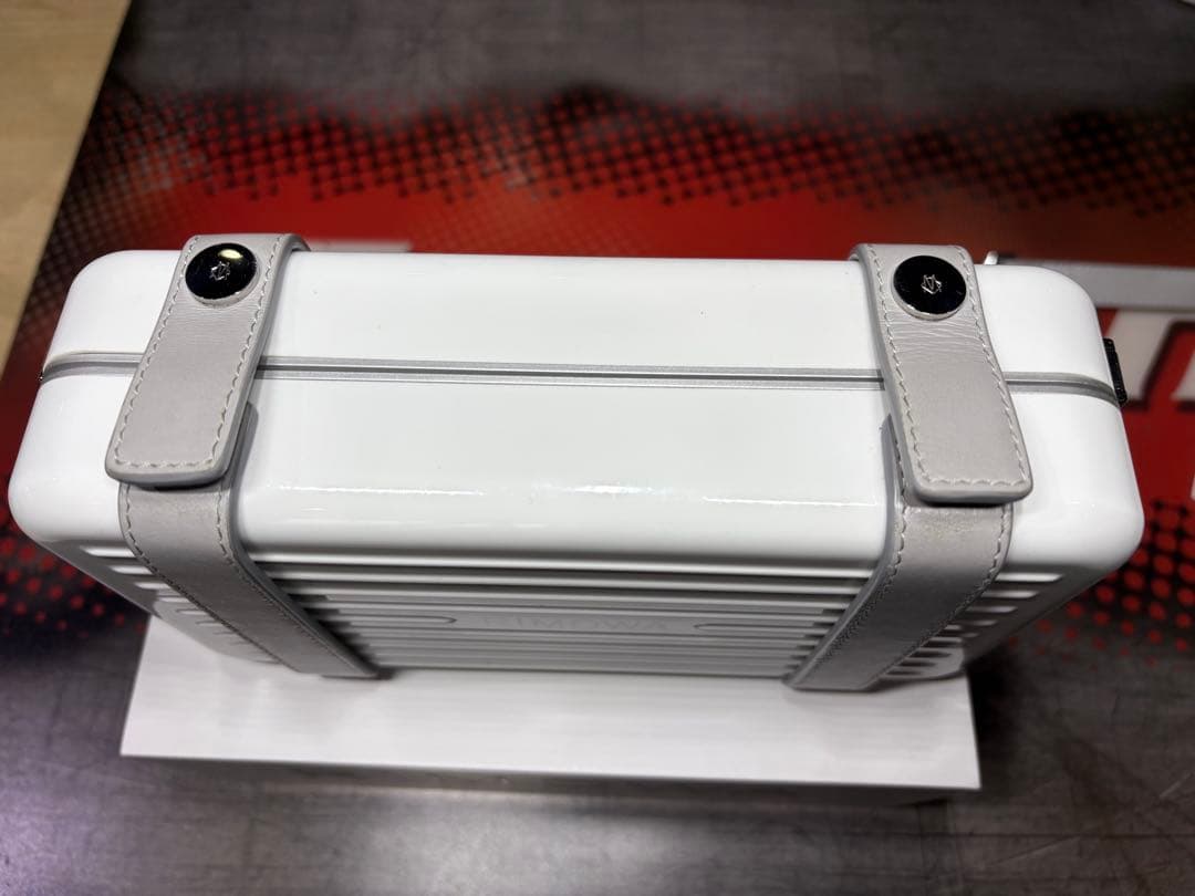 RIMOWA リモワ　パーソナル　クロスボディバッグ【箱・保存袋】