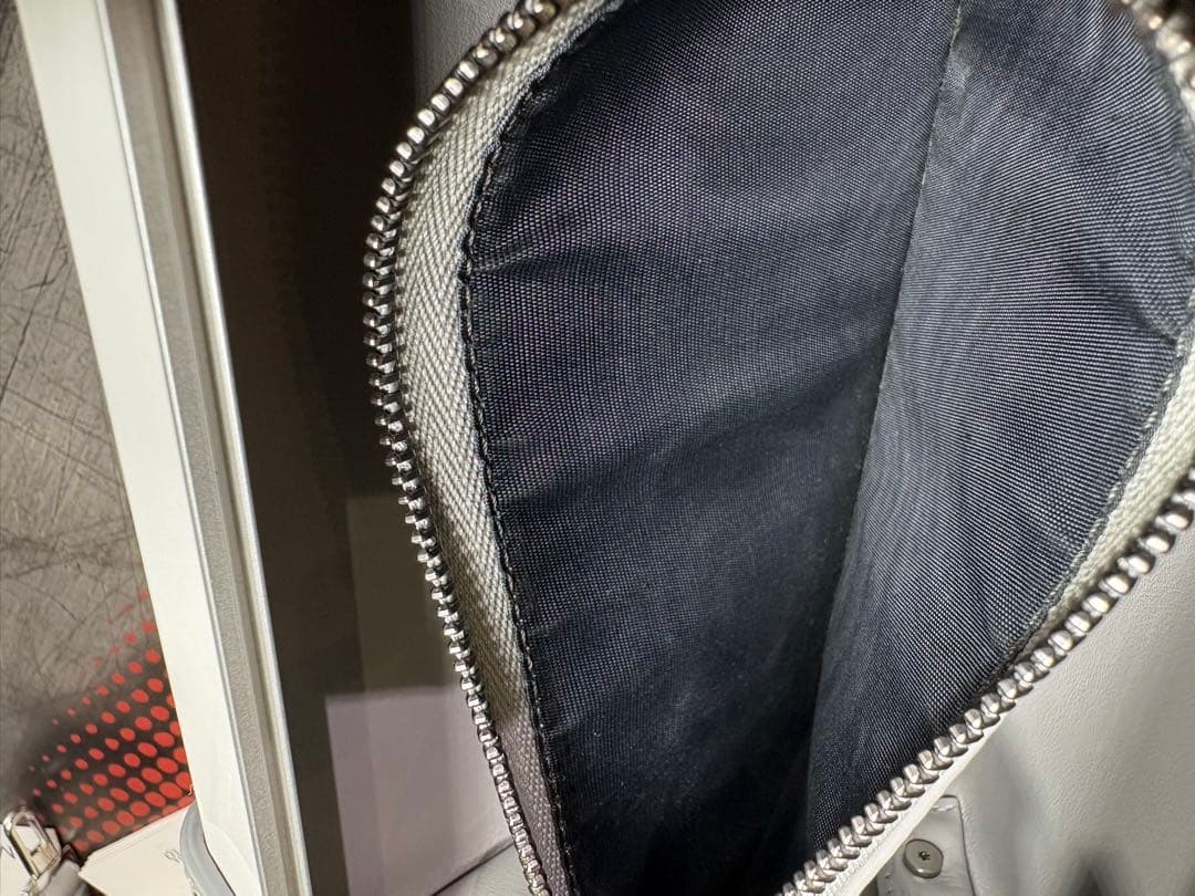 RIMOWA リモワ　パーソナル　クロスボディバッグ【箱・保存袋】