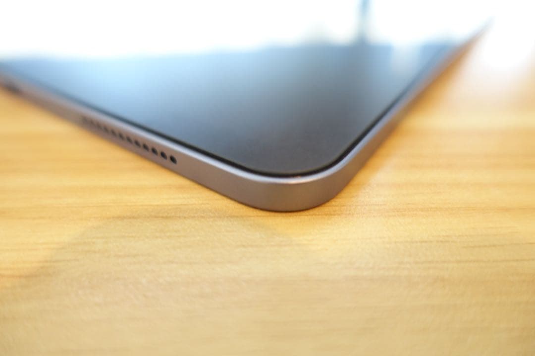 【ほぼ新品】 iPad Air 第5世代 （M1）256GB Wi-Fiモデル