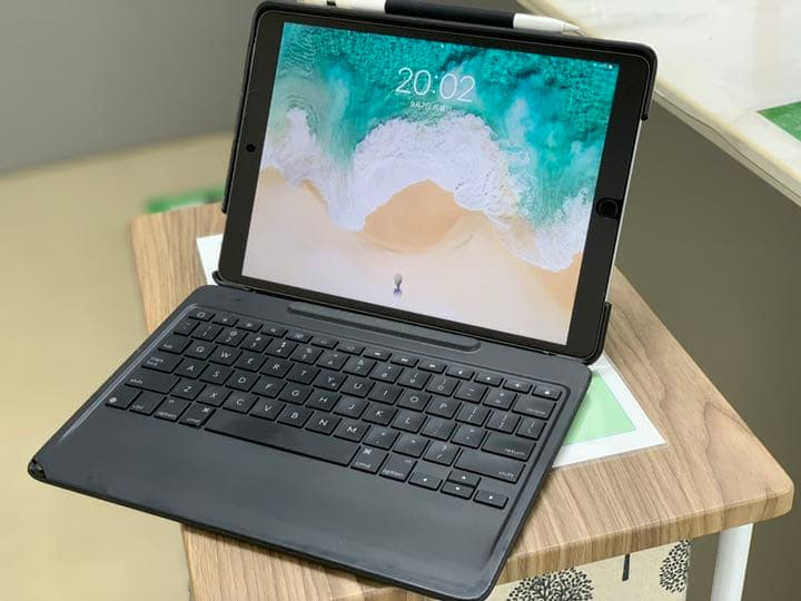 iPad Pro10.5インチ(スマートキーボードApple Pencil付き)