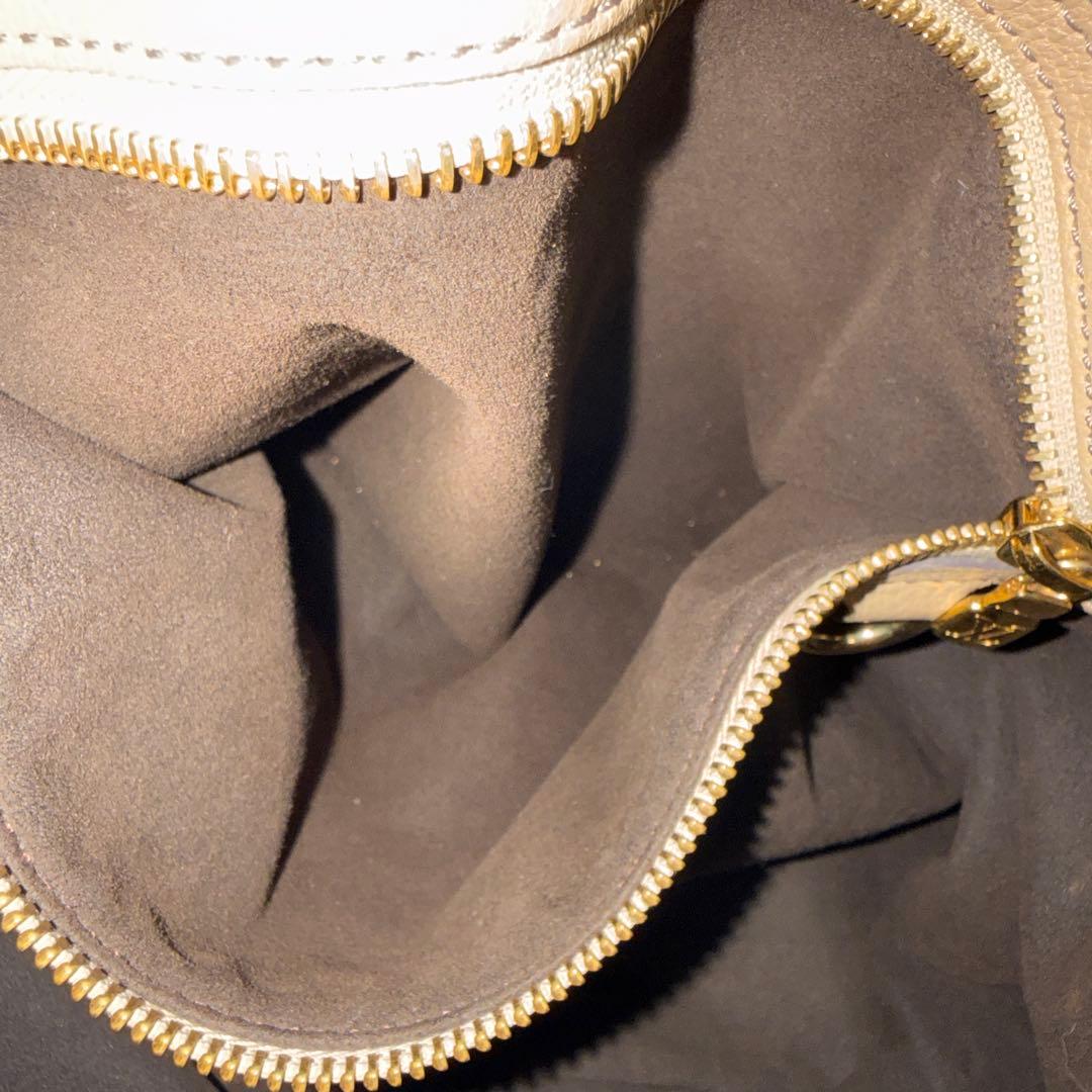 ショルダーバッグ　LOUIS VUITTON マヒナXL