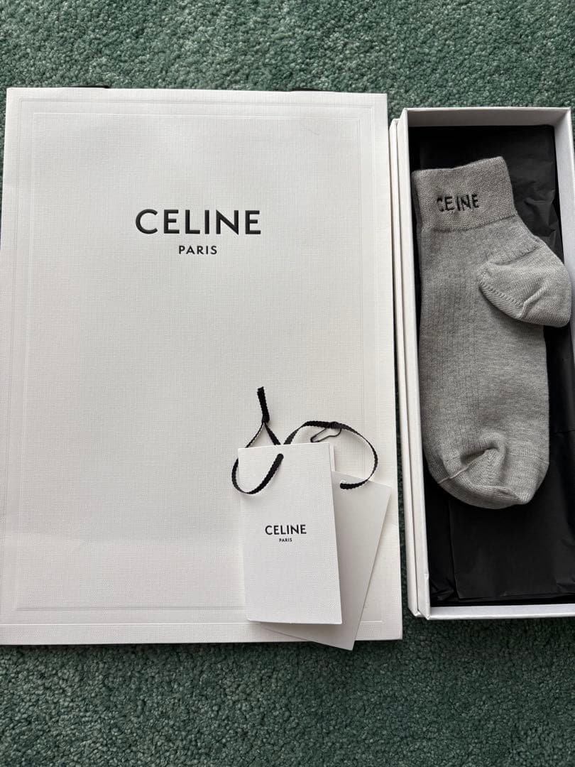 CELINE グレー リブ編みソックス
