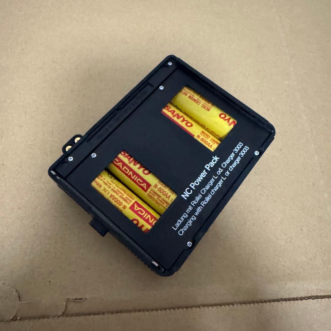 Rolleiflex SL 2000 F フィルムカメラ　レンズ付き