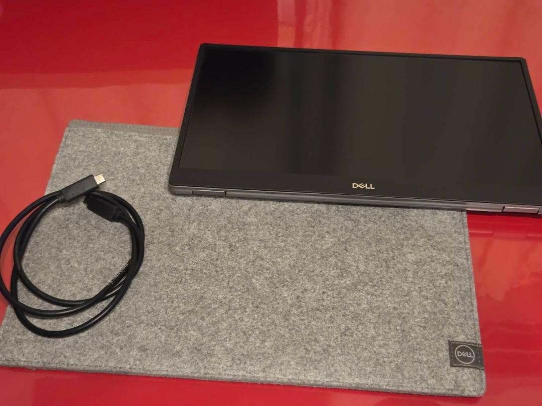 【値段下げました】Dell 14 ポータブル モニター - P1424H