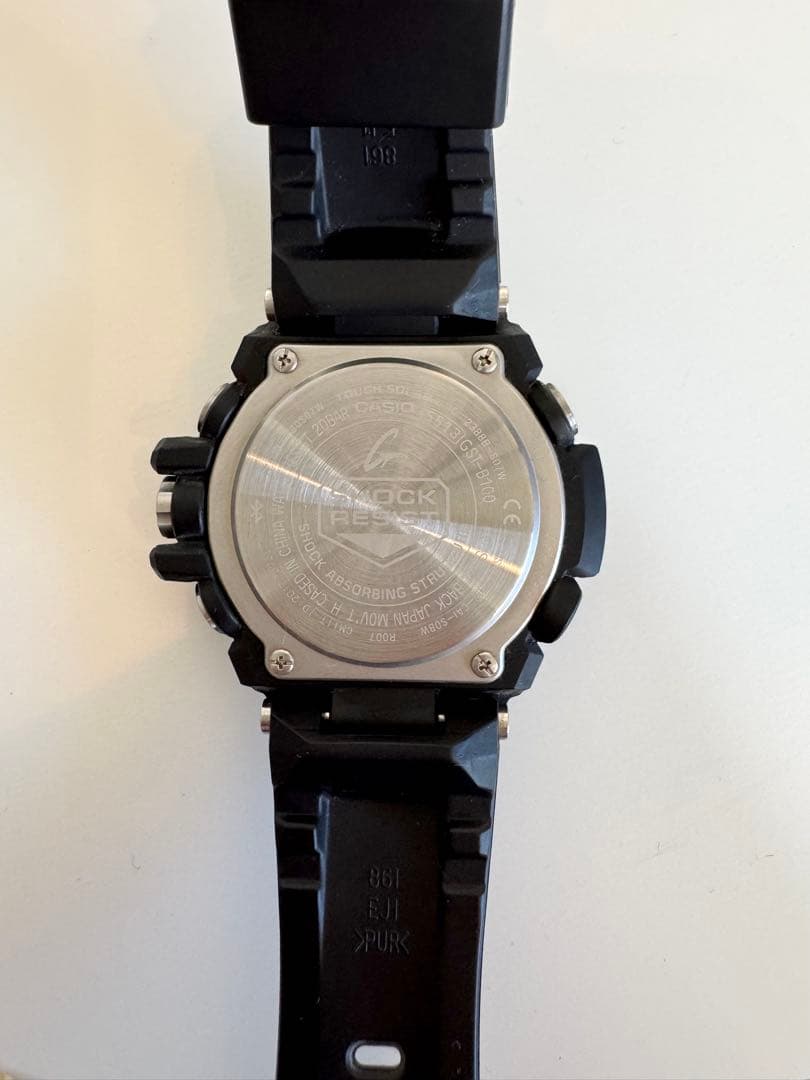 【美品】CASIO G-SHOCK GST-B100