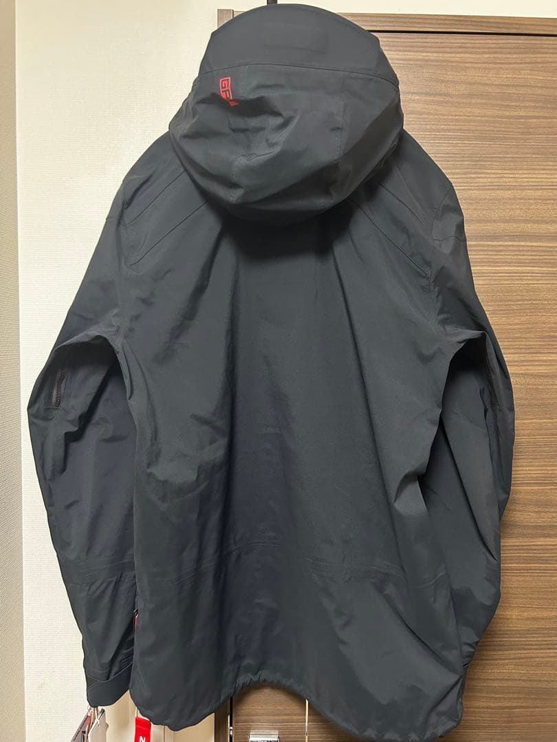 未使用　Volcom guch GORE-TEX スノーボード ジャケット