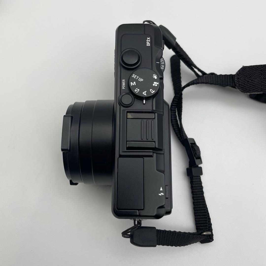 SIGMA DP2x シグマ Foveon センサー搭載デジタルカメラ