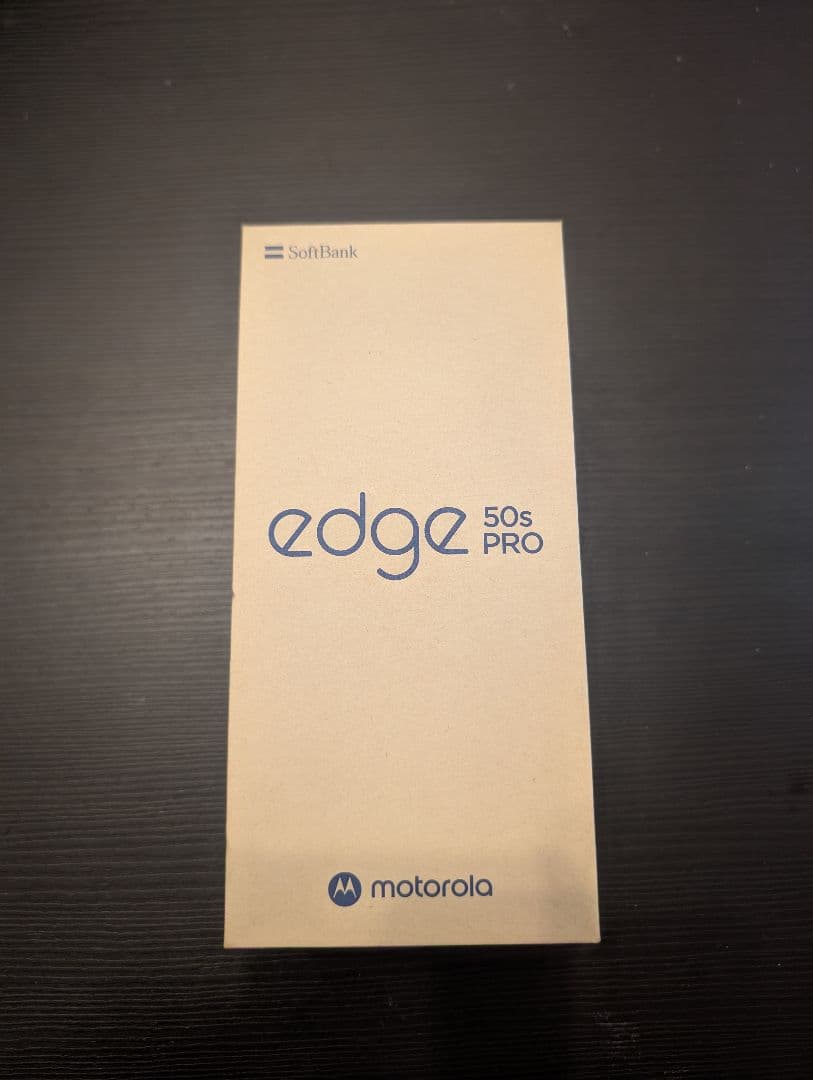 新品未使用　Motorola edge 50s PRO　バニラ