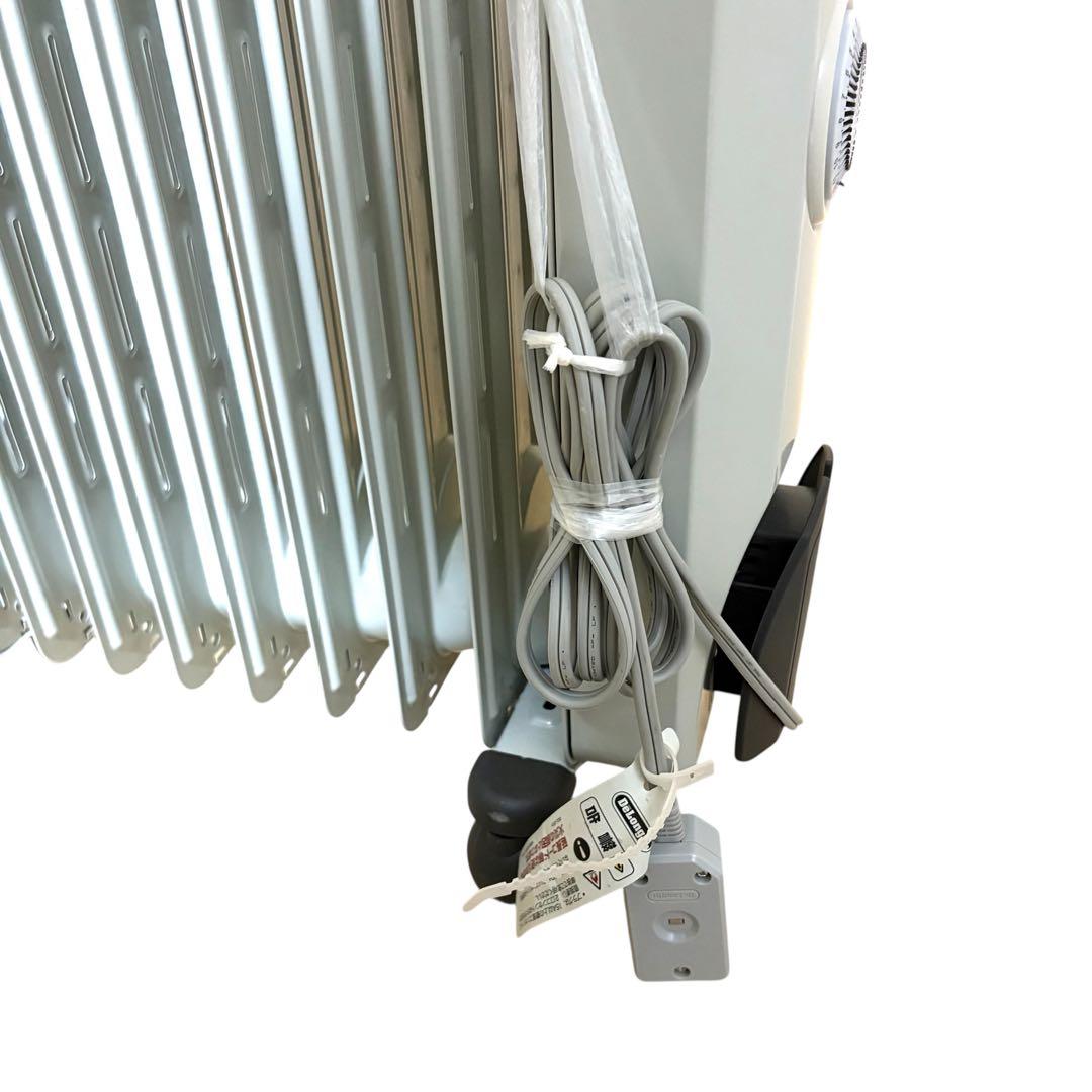 美品 デロンギ　オイルヒーター　RHJ10F1015-DG ストーブ　冬用品