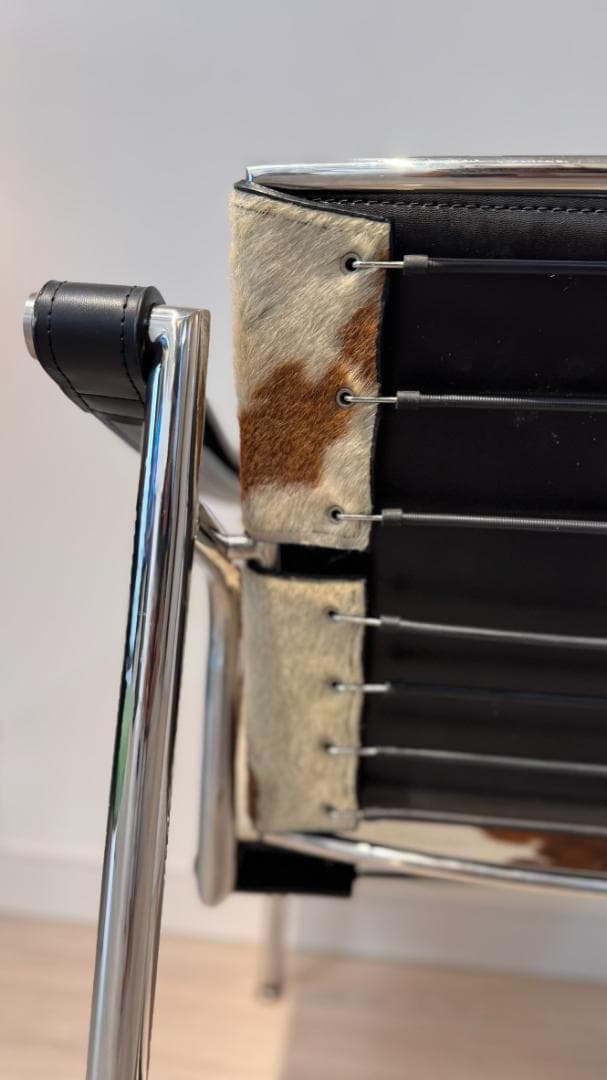 ル・コルビュジエ LC1 スリングチェア（リプロダクト品）　ハラコ