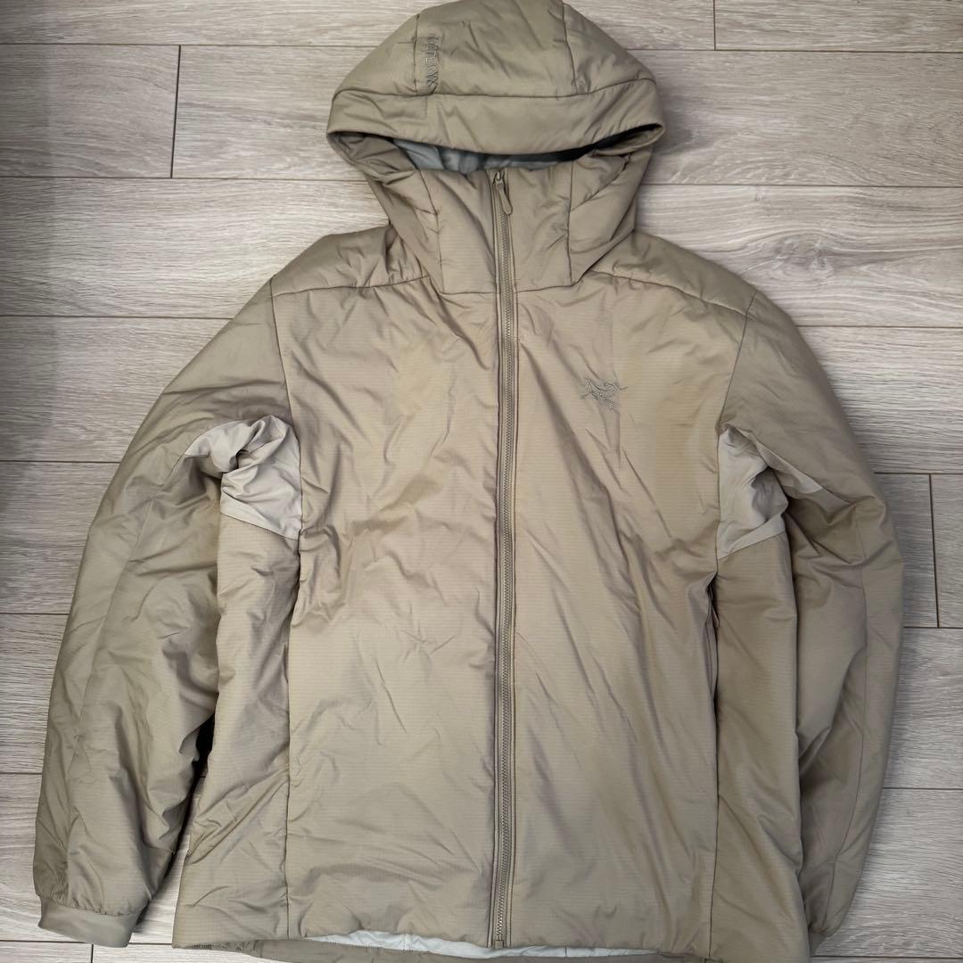 アークテリクス アトム ヘビーウエイト フーディーM